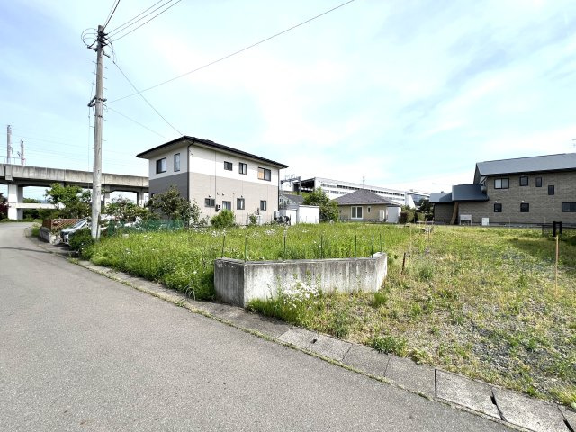 花巻市胡四王一丁目　土地