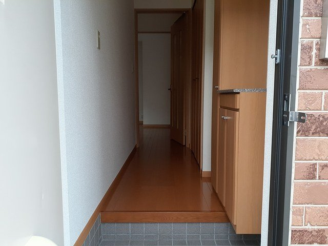 エヴァーグリーンの玄関