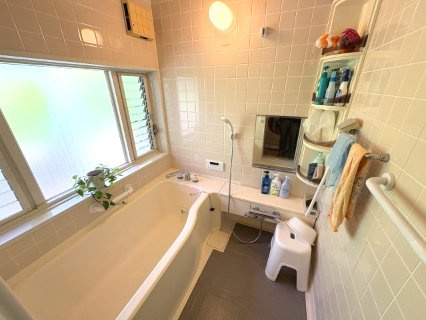 嵐山町廣野 中古戸建の浴室