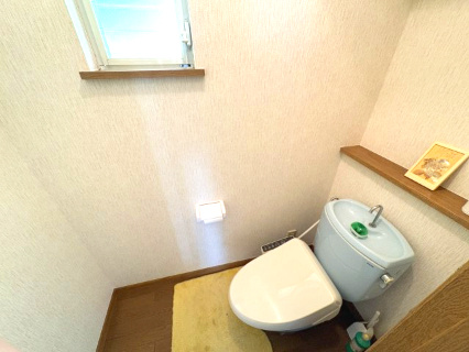 嵐山町廣野 中古戸建のトイレ|２階トイレ
