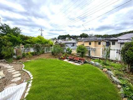 嵐山町廣野 中古戸建の庭