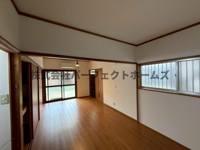枚方市天之川町のテラスの内装|おしゃれな内装です