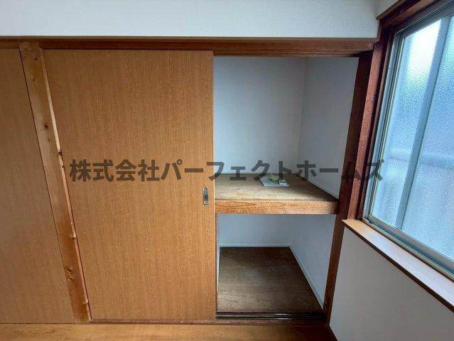 枚方市天之川町のテラスの収納|専用の収納スペースです