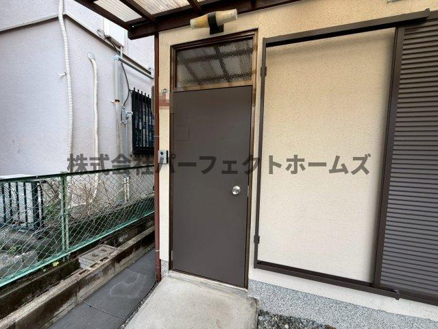 枚方市天之川町のテラスのエントランス|毎日通るエントランスはこのようになっています