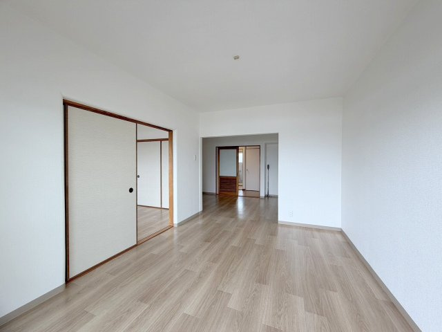 井東コーポラスの居間・リビング