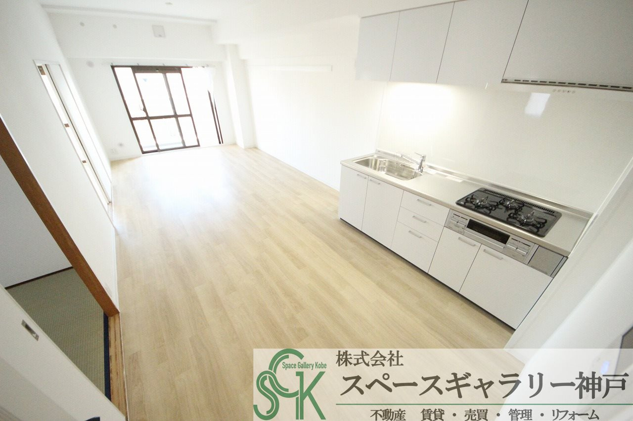 ルミエール神戸の居間・リビング|※お部屋により仕様が異なる場合があります。