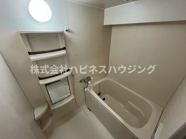 INSURANCE(インシュランス)BLDG.(ビルディング)XIX(ナインティーン)松戸の浴室