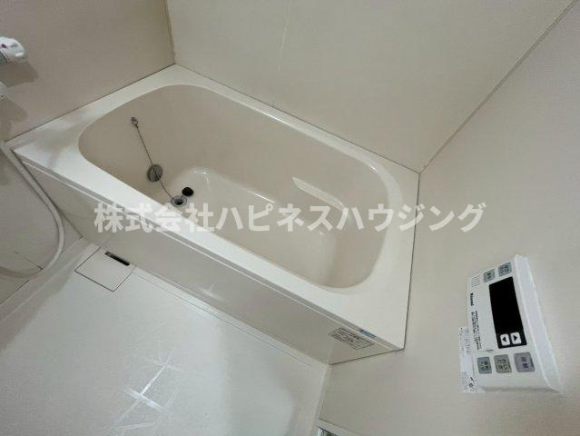 INSURANCE(インシュランス)BLDG.(ビルディング)XIX(ナインティーン)松戸の浴室