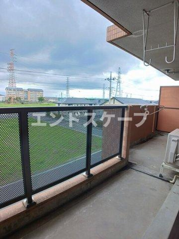 サンアレーのバルコニー|高崎、前橋のお部屋探しはエンドスケープまで！お客様の理想お聞かせ下さい♪
