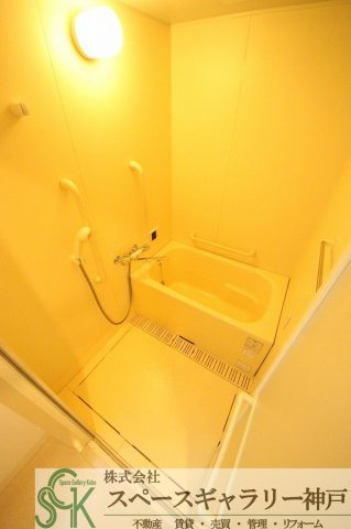 王塚東シティコートの浴室|※お部屋により仕様が異なる場合があります。