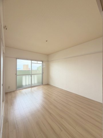 井東コーポラスの内装