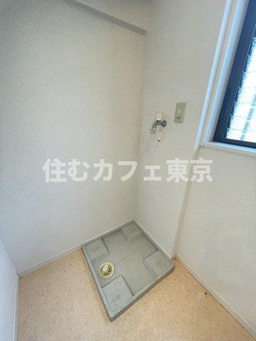 メゾネットくにたちの設備|室内洗濯機置き場です