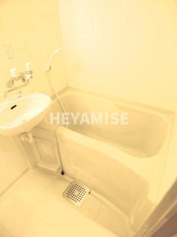 スカイコート出島の浴室|※同間取りの別の階のお部屋の画像です※現況を優先します