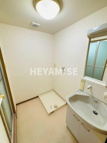 スカイコート出島の洗面所|※別間取り2LDKのお部屋の参考画像です※現況を優先します