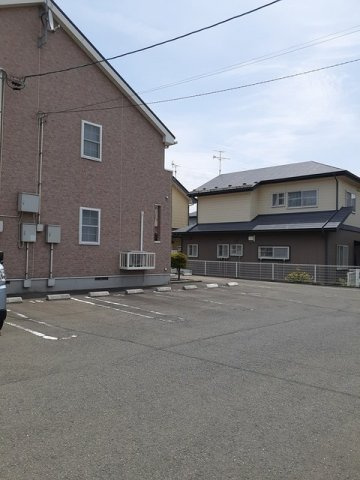 パルククレール・ササキ　Ａの駐車場
