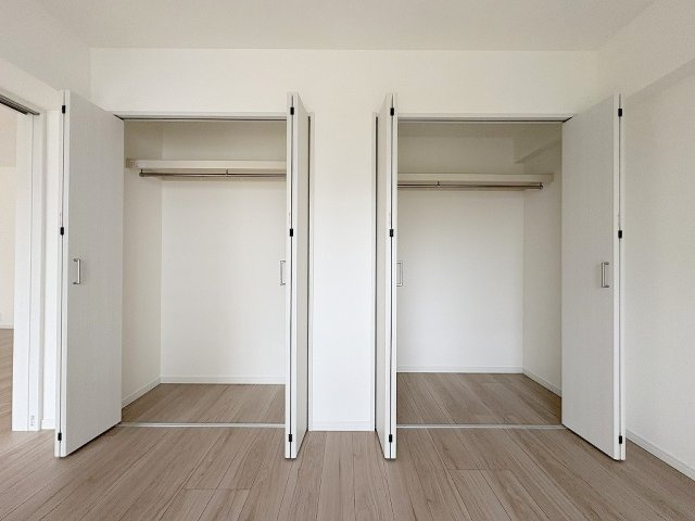 パークフィールドみさと2街区2号館の収納|たっぷり収納できるクローゼット2ヶ所