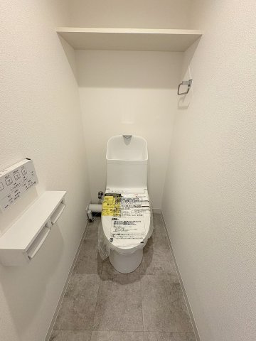 パークフィールドみさと2街区2号館のトイレ|新品交換済みのトイレです