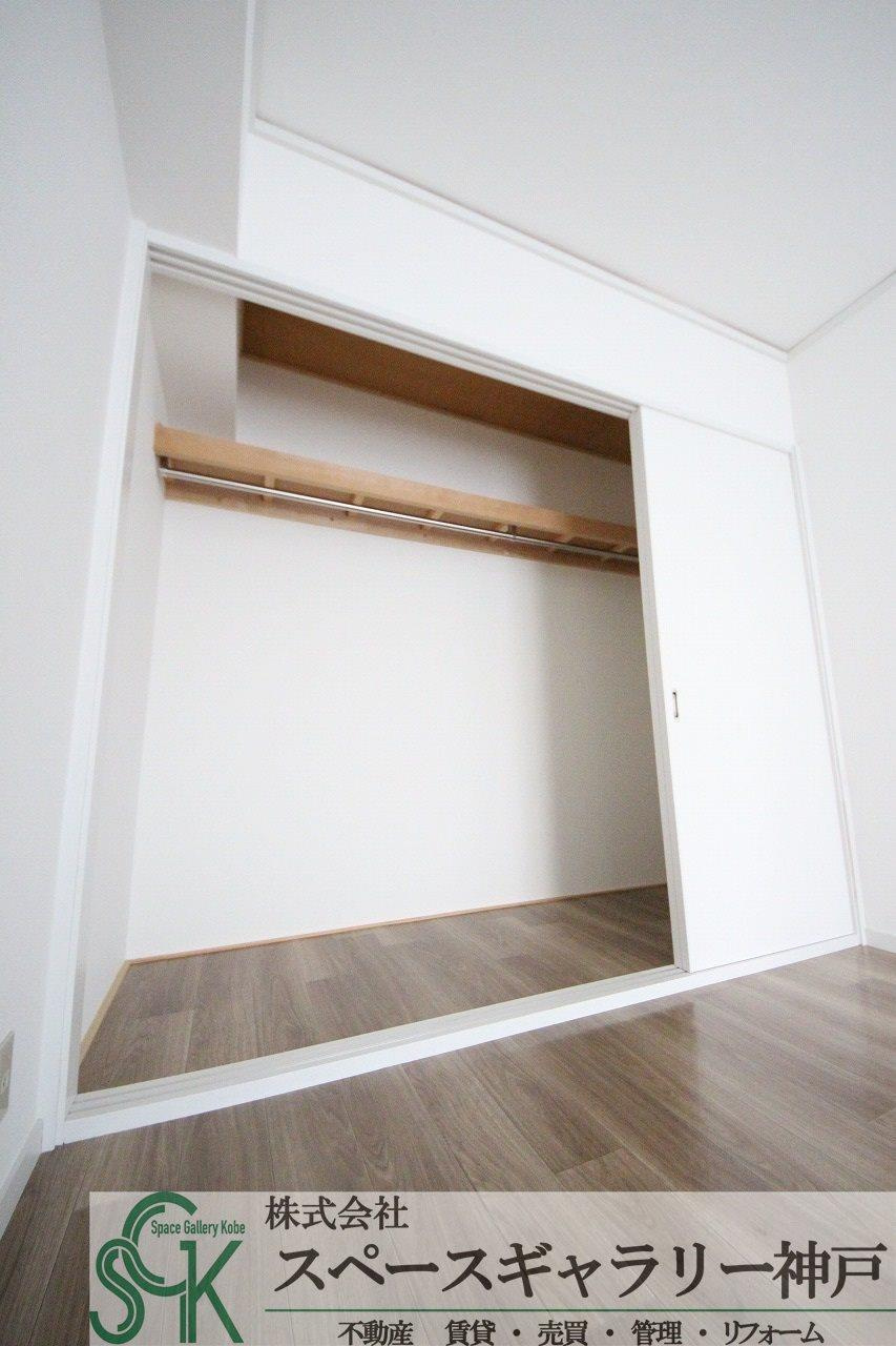 入江の収納|※お部屋により仕様が異なる場合があります。