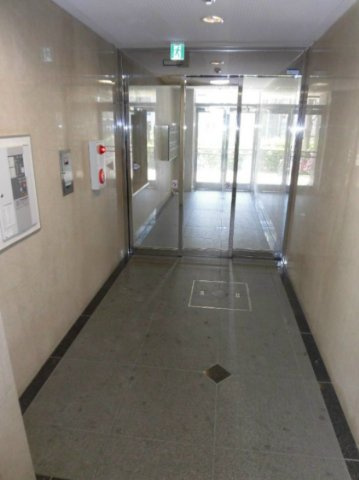 【ロビー】LUXES大手町