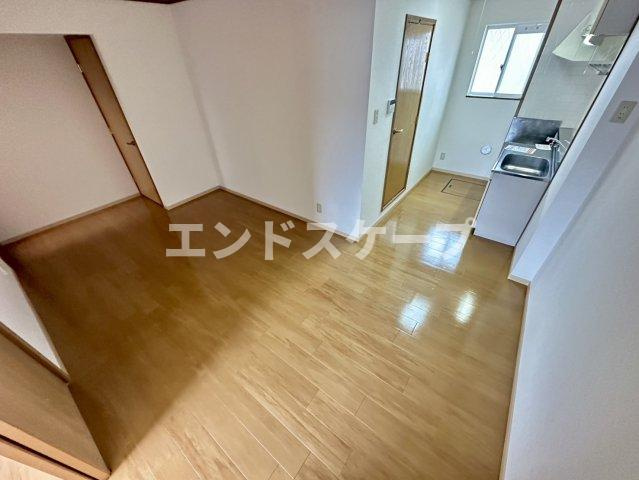 ヴァン・デールＡの居間・リビング|高崎、前橋のお部屋探しはエンドスケープまで！お客様の理想お聞かせ下さい♪