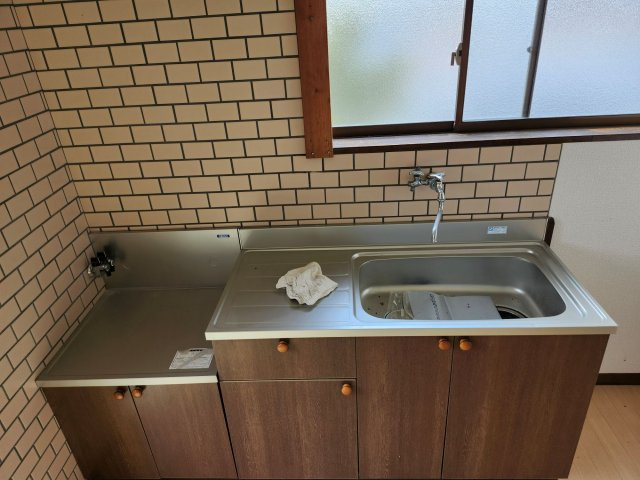 ソーラー発電システム平屋建住宅のキッチン|キッチンでお料理をお楽しみください