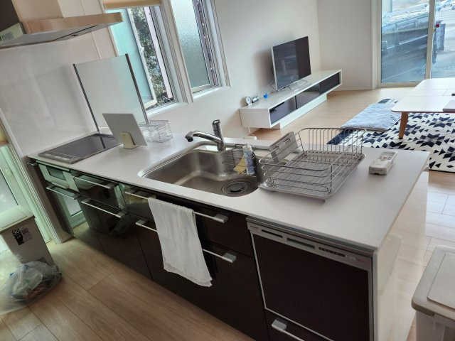ソーラー発電システム平屋建住宅のキッチン|使いやすいキッチンです