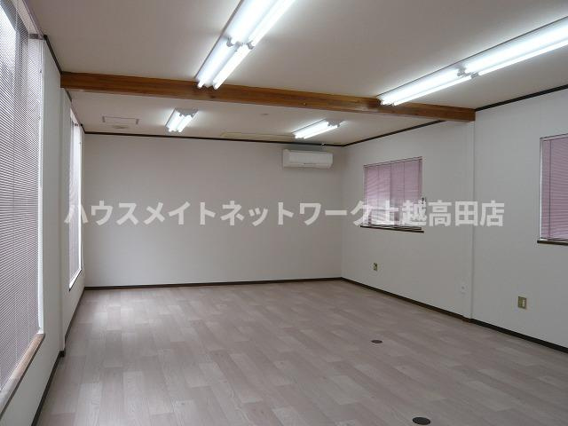ＳＦ貸事務所の洋室|事務所内装