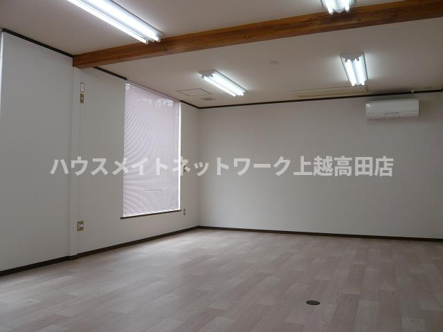 ＳＦ貸事務所の洋室|事務所内装