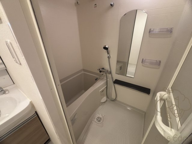 プレサンス梅田の浴室