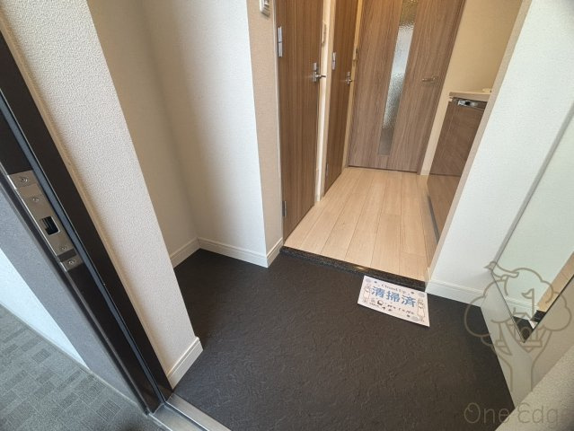プレサンス梅田の玄関