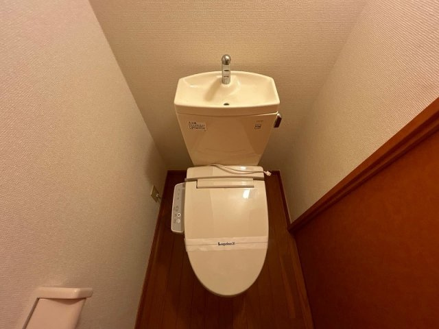 レオパレス寺地のトイレ|67800791_12.jpg