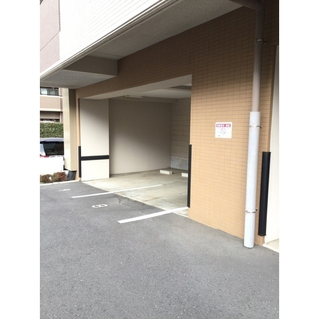 サンジェームスの駐車場|65005596_17.jpg
