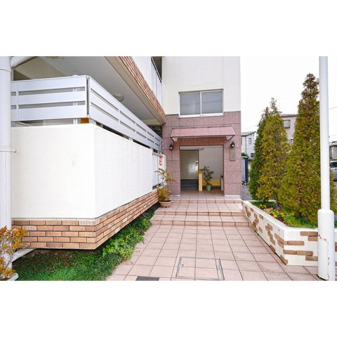 綾瀬リージェントマンションのエントランス|74553127_16.jpg
