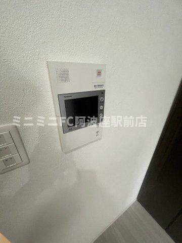 大阪市西区京町堀３丁目の賃貸マンションのセキュリティ