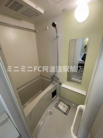 大阪市西区京町堀３丁目の賃貸マンションの浴室