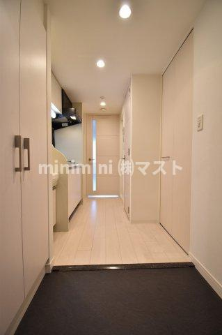 大阪市西区西本町１丁目の賃貸マンションの玄関|※別号室参考写真
