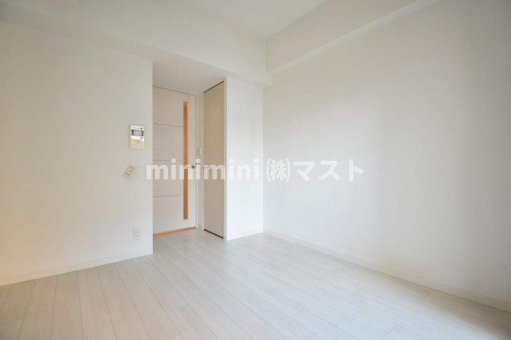 大阪市西区西本町１丁目の賃貸マンションの居間・リビング|※別号室参考写真