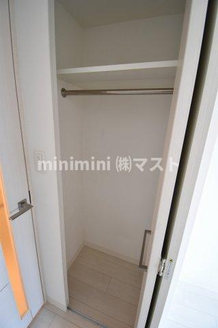 大阪市西区西本町１丁目の賃貸マンションの収納|※別号室参考写真