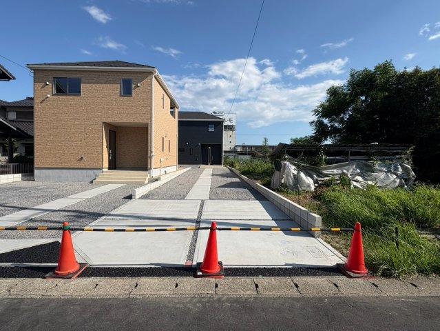 クワイエ　岐阜市今嶺第2　全2区画分譲の前面道路含む現地写真|■前面道路　■ヤマダ不動産　株式会社リライフ　
■夢のマイホーム購入をフルサポートします！