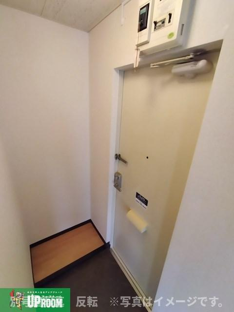 レジデンス青山の玄関