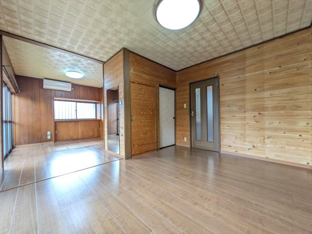 愛家瀬戸岡戸建のその他