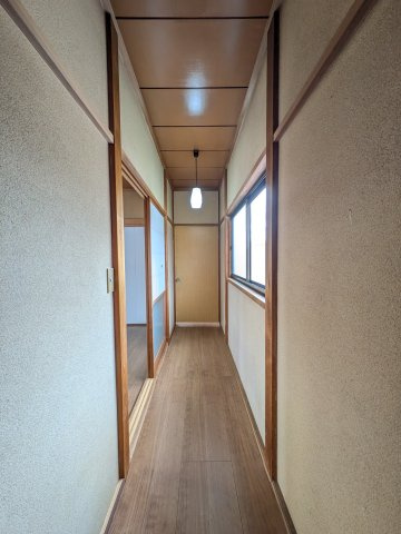 愛家瀬戸岡戸建の内装