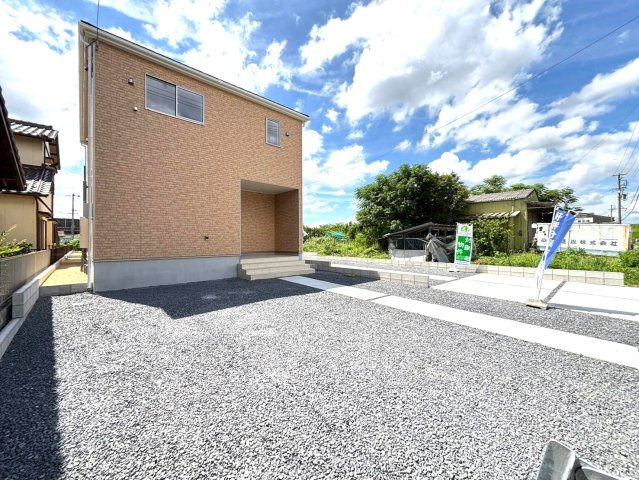 クワイエ　岐阜市今嶺第2　全2区画分譲の浴室|浴室乾燥機は、浴室についている乾燥機で、乾燥の他に換気、暖房、冷風等、さまざまな機能があります。 