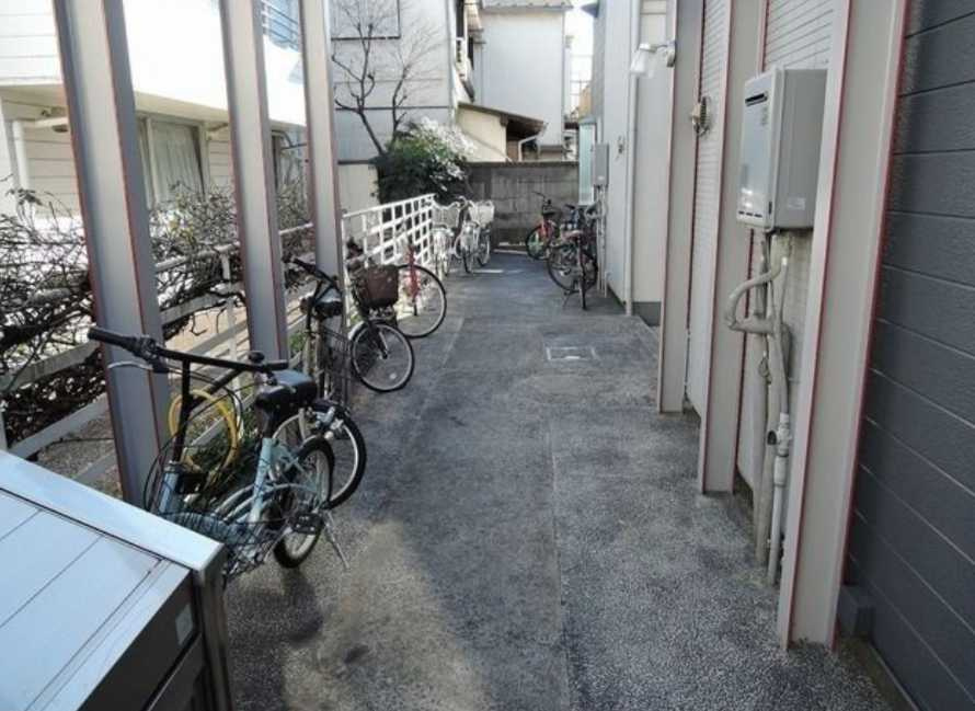 ハイムピア若林　ネット無料　室内洗濯機置場　ロフトのその他共用部分