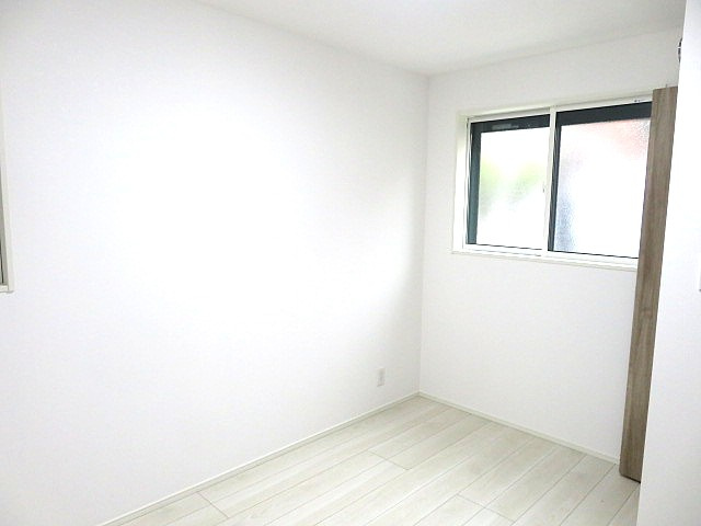 仲介手数料無料　横浜市中区本牧町２丁目の洋室