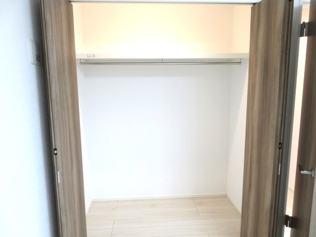 仲介手数料無料　横浜市中区本牧町２丁目の収納