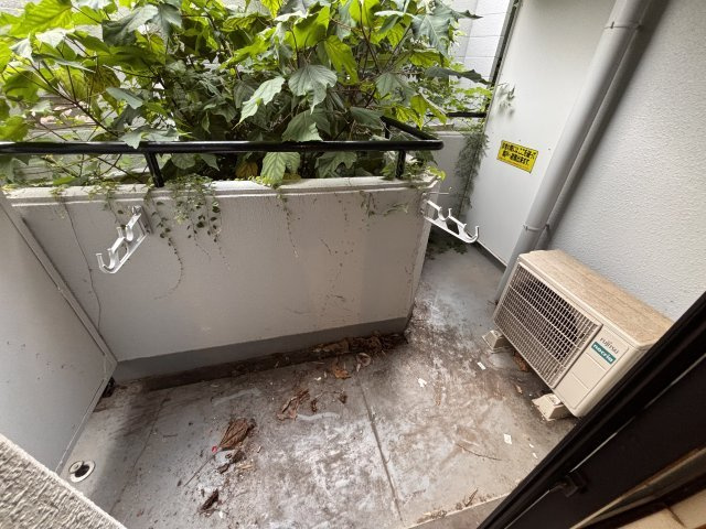 ワコーレ篠原中町のバルコニー