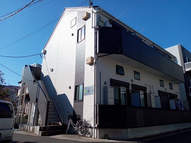 川崎市多摩区登戸のアパートの外観