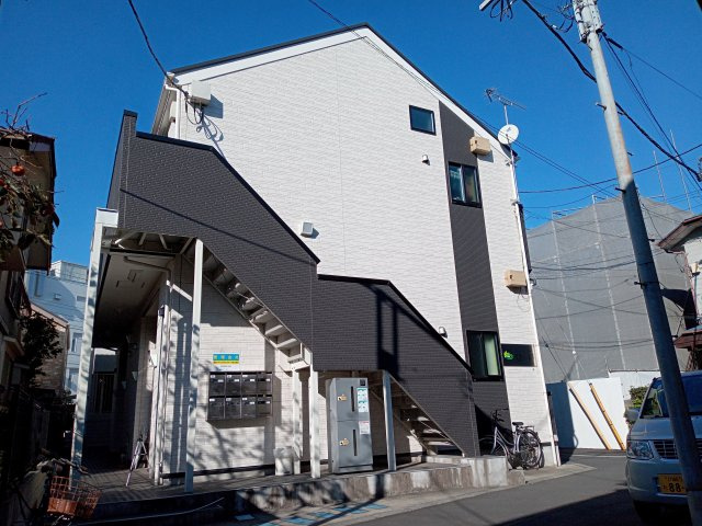 川崎市多摩区登戸のアパートの外観