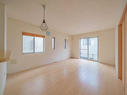 安佐南区山本新町５丁目の外観